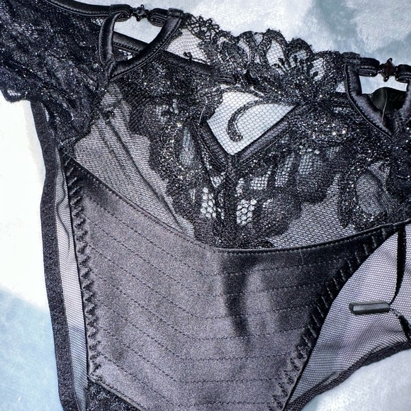 JANA
BLACK BRIEF XS - Picture 8 of 9